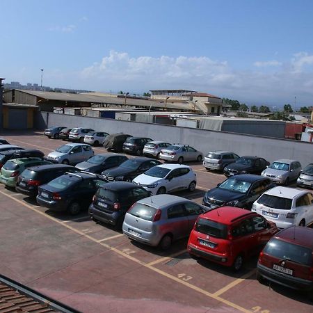 Etna Parking Catânia Exterior foto